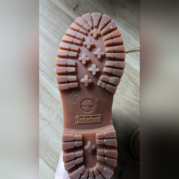 Timberland Boots - Picture 2 of 3